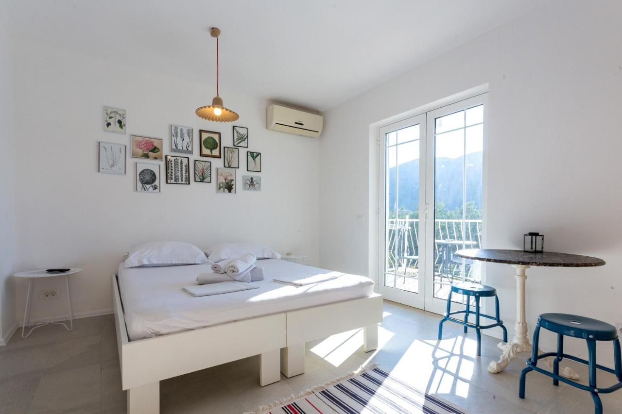 Apartments And Rooms By The Sea Slano, Dubrovnik - 8737 Eksteriør billede